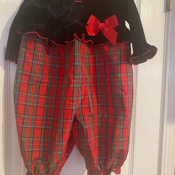 Goodlad Holiday Romper - Picture 2 of 7